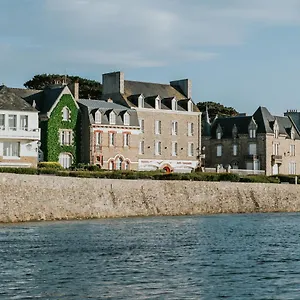 Hotel Aux Tamaris - Vue ***