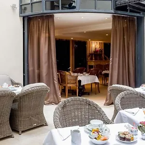 Hotel Chateaubriand ****