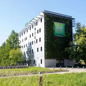 *** Hotel Ibis Styles Romans-valence Gare Tgv Frankrijk